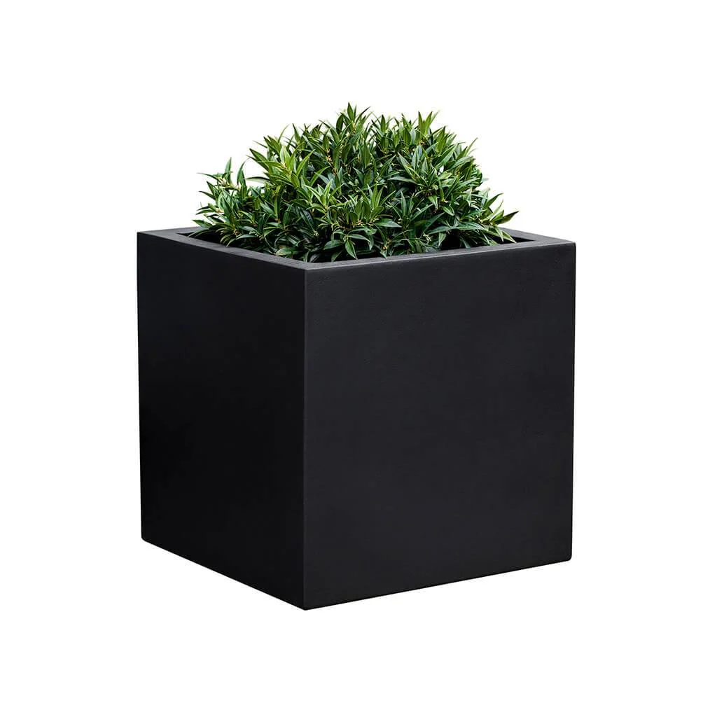 Farnley Planter - Image 26